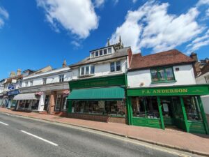 High Street, East Grinstead, RH19